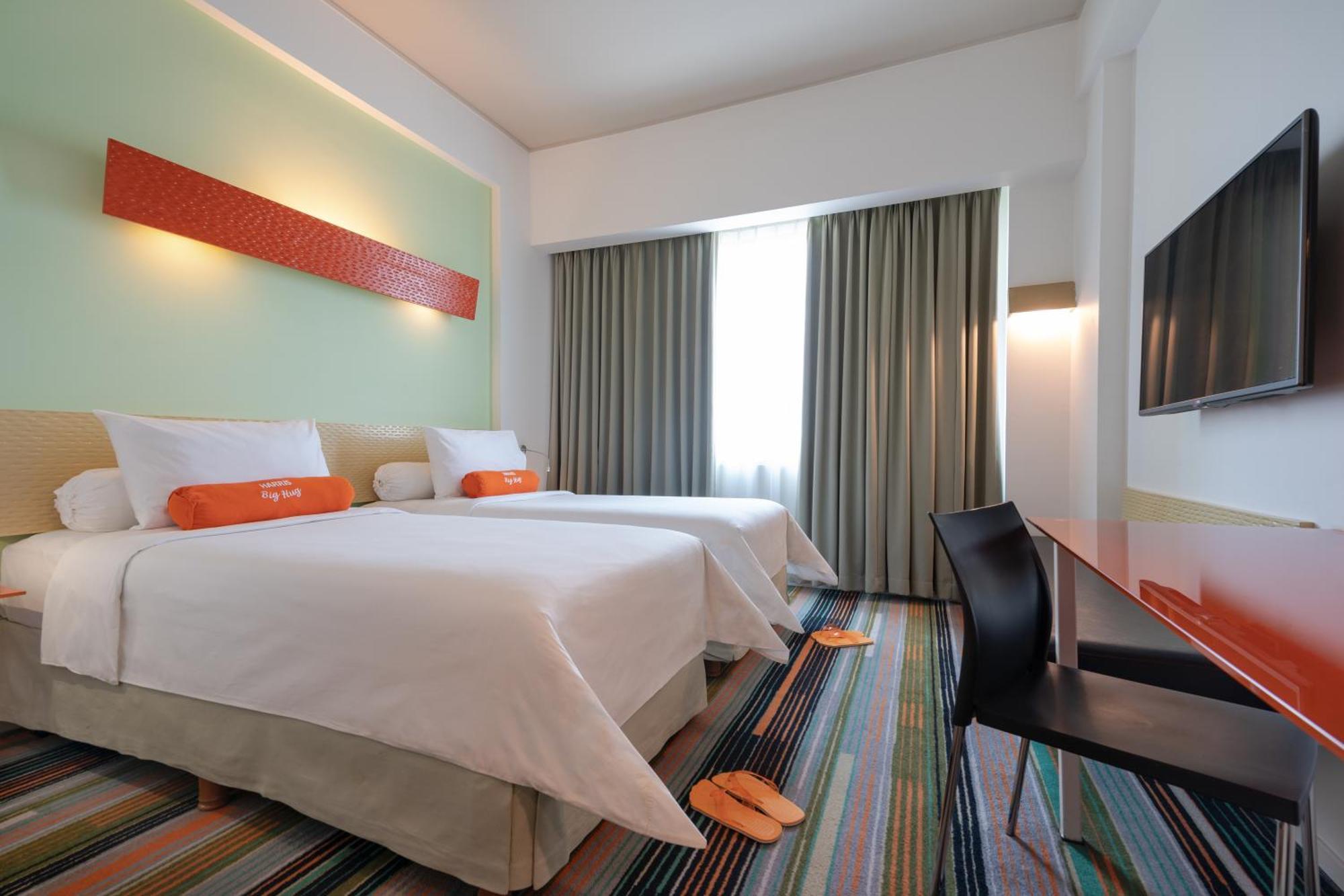 Harris Hotel & Convention Festival Citylink Bandung Exterior photo