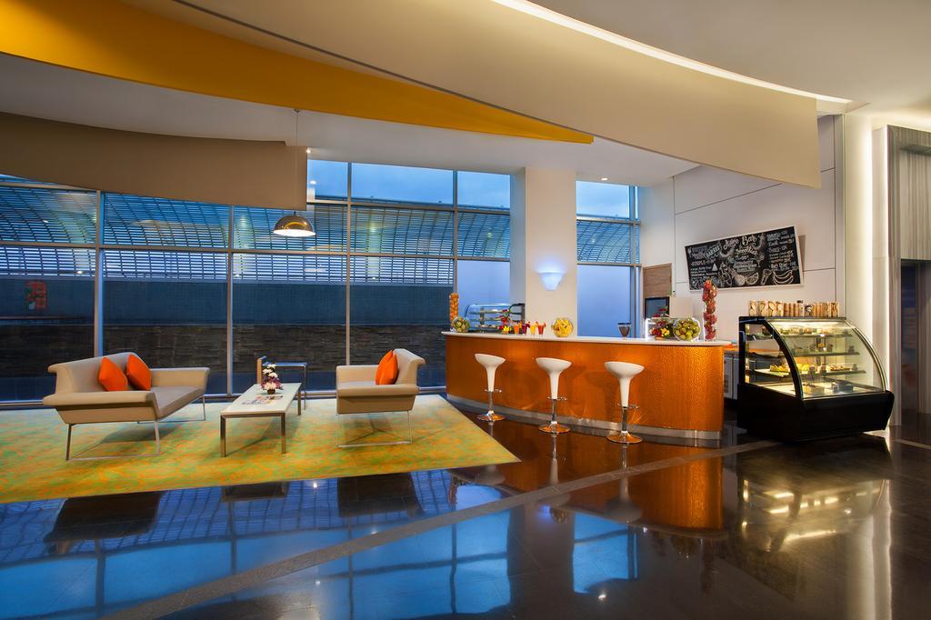 Harris Hotel & Convention Festival Citylink Bandung Exterior photo